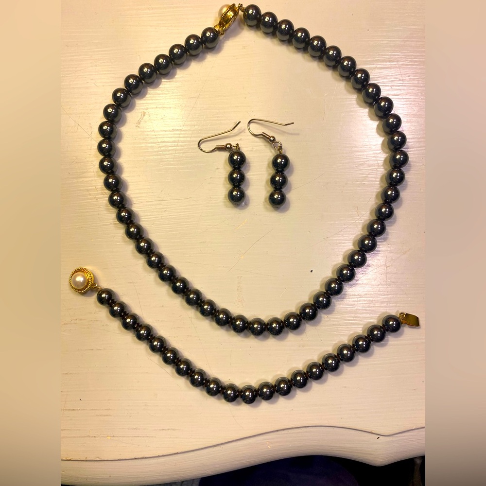 Hematite Beaded Necklace, Bracelet & Earrings Set - Gold Accents